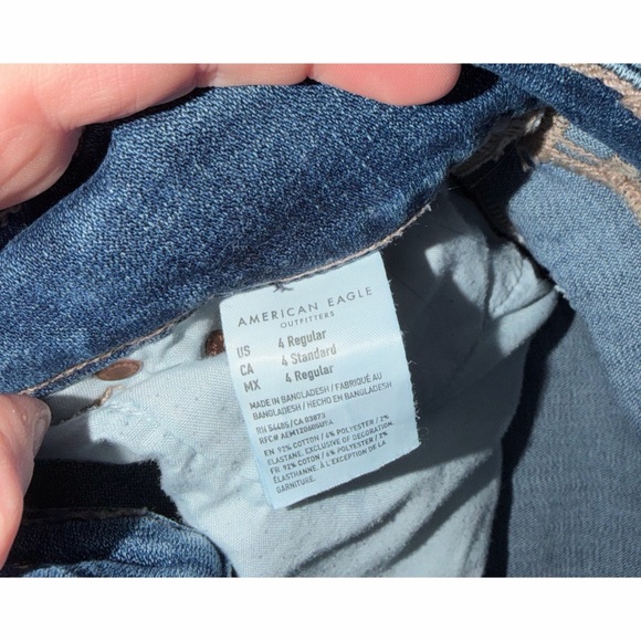 💙 American Eagle Outfitters Distressed Bootcut Jeans - Picture 4 of 7